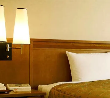 Continental Hotel 3*